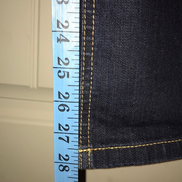 Ann Taylor “Slim Fit Lowder on Waist” Size 0Petite - Picture 5 of 9